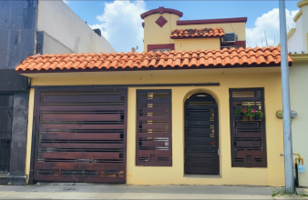 Urbi Villa Colonial, Monterrey, Nuevo León.